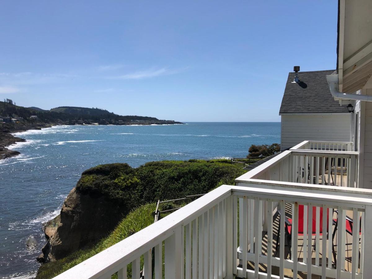 At Arch Rock Inn