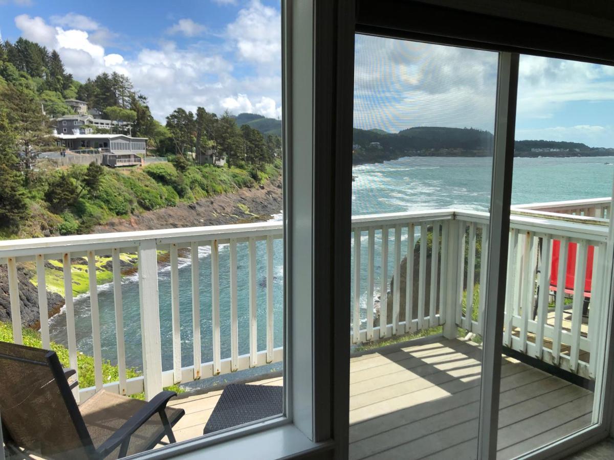 Inn At Arch Rock 2*